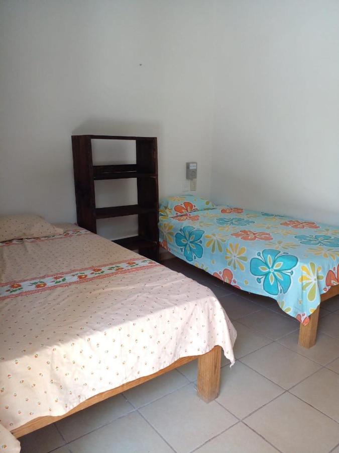 Posada Dos Hermanas Barra de la Cruz 객실 사진